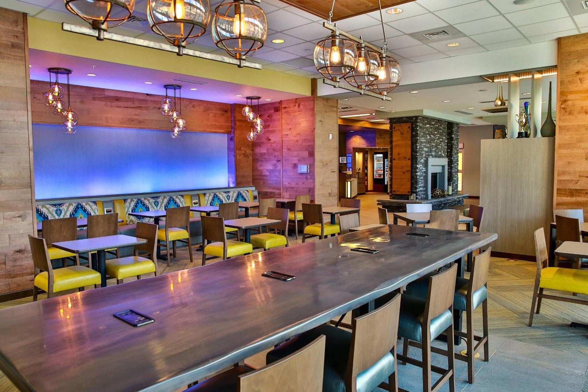 Fairfield Inn & Suites By Marriott Savannah Midtown Buitenkant foto